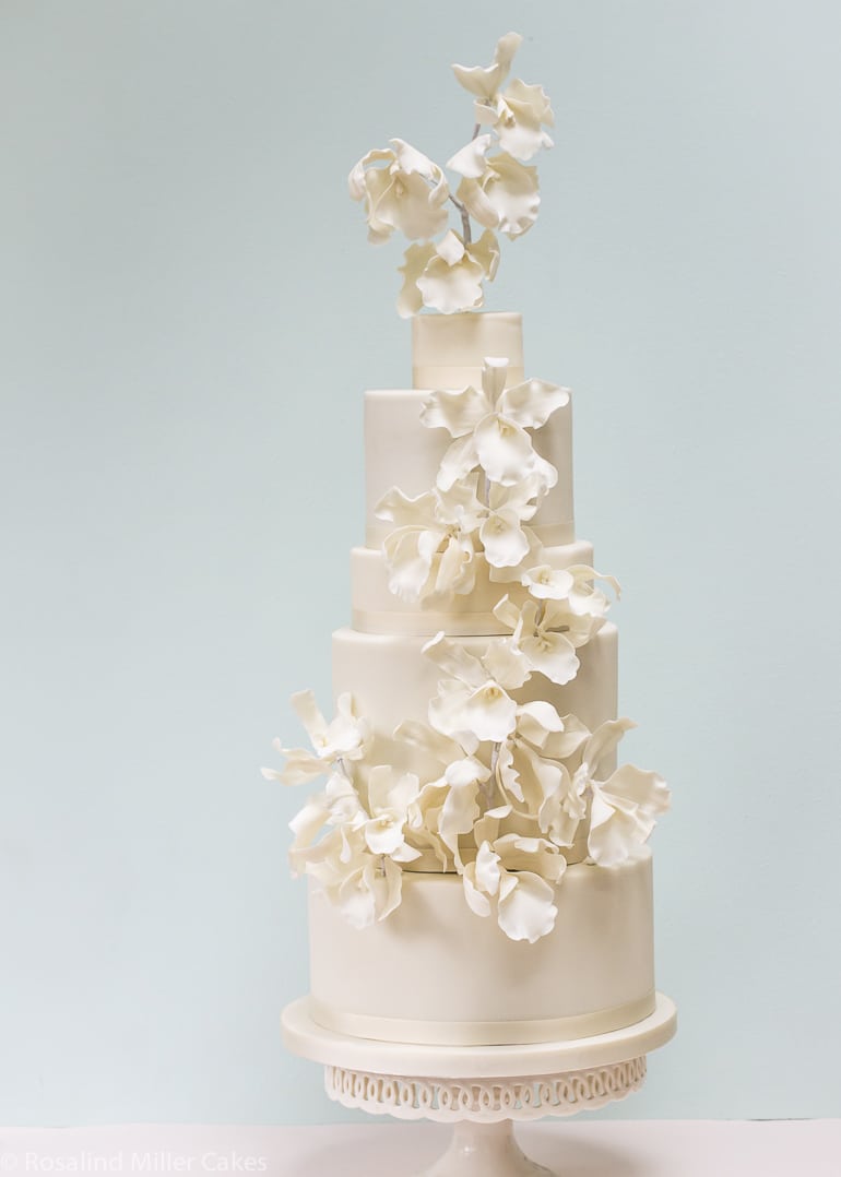 Orchids And Anenomes Wedding Cake By Rosalind Miller Cakes   London Www